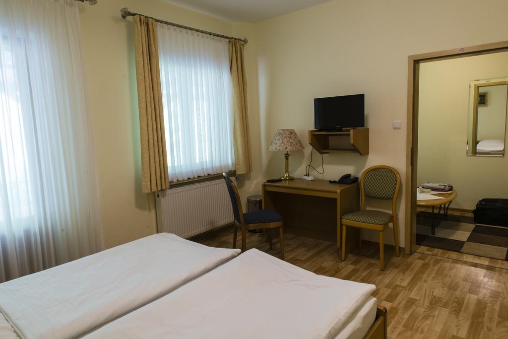 Hotel Waldesruh Georgsmarienhutte Exterior photo